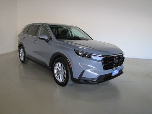 Certified 2025 Honda CR-V EX image 3