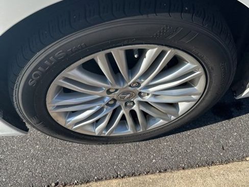 Used 2013 Lexus ES 350 image 10