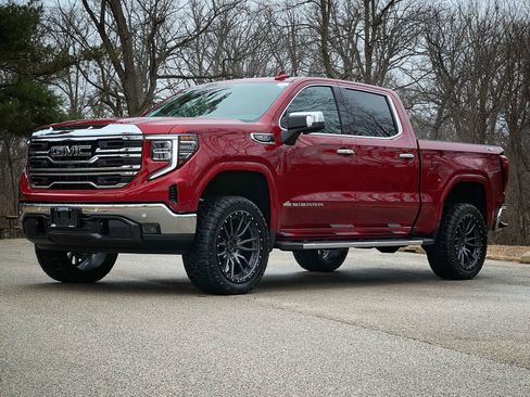 New 2026 GMC Sierra 1500 SLT AWD/4WD image 10