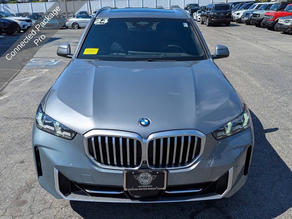 Used 2024 BMW X5 xDrive40i w/ Premium Package AWD/4WD image 3