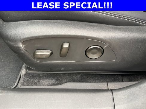 New 2024 Chevrolet Blazer EV LT image 18