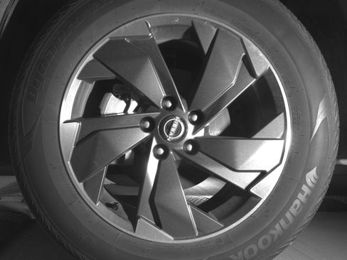 Used 2025 Nissan Rogue SV AWD/4WD image 12