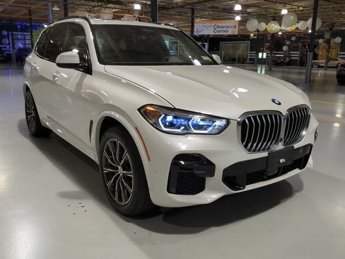 Used 2023 BMW X5 xDrive40i w/ Executive Package AWD/4WD image 5