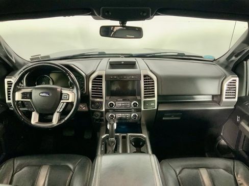 Used 2018 Ford F150 Platinum w/ Equipment Group 701A Luxury image 21