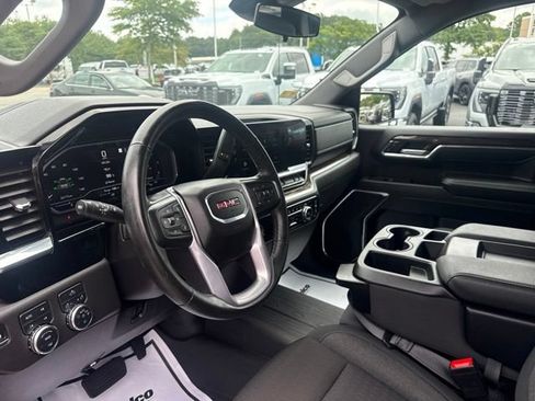 Used 2024 GMC Sierra 1500 Elevation AWD/4WD image 14