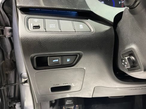 Used 2013 Hyundai Azera w/ Technology Pkg FWD image 14
