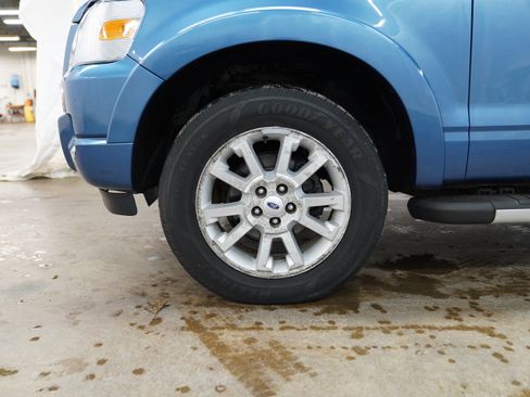 Used 2009 Ford Explorer Sport Trac Limited image 14