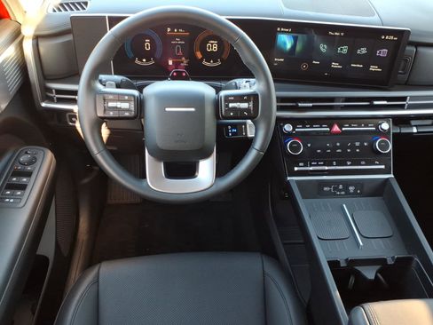 Used 2025 Hyundai Santa Fe SEL FWD image 16