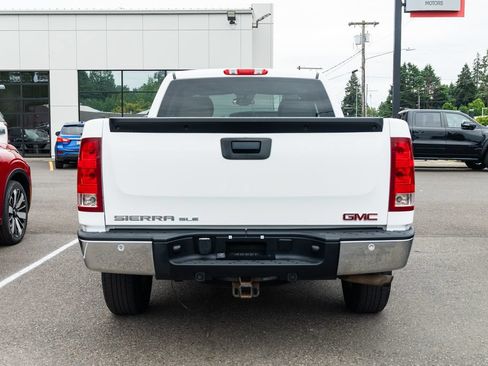 Used 2008 GMC Sierra 1500 SLE w/ Power Pack Plus RWD image 5