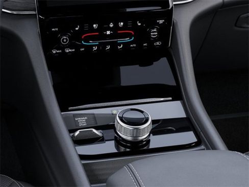 New 2025 Jeep Grand Cherokee L Limited w/ Luxury Tech Group II image 24