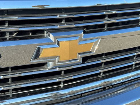 Used 2017 Chevrolet Silverado 2500 LT w/ LT Convenience Package AWD/4WD image 16