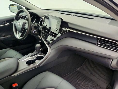 Used 2023 Toyota Camry LE image 23