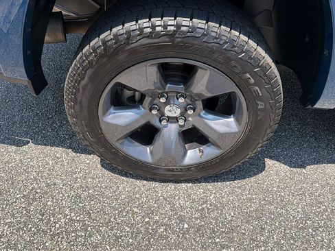 Used 2024 RAM 1500 Big Horn AWD/4WD image 41