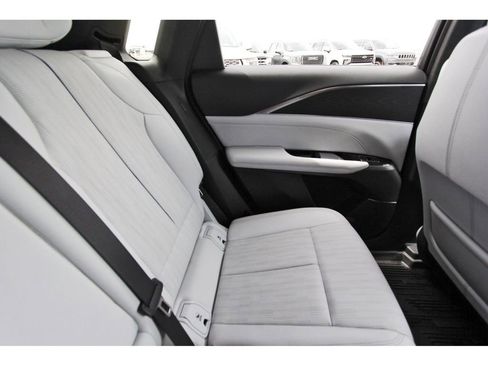 Certified 2024 Cadillac Lyriq Luxury RWD image 11