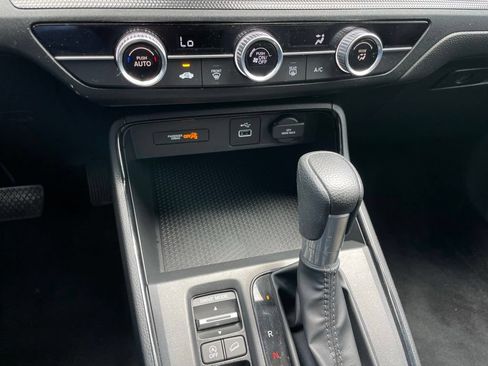 Certified 2025 Honda CR-V LX image 18