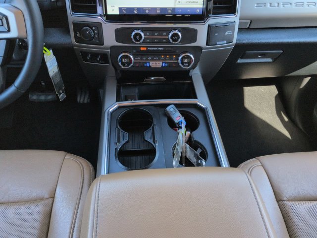 Certified 2022 Ford F350 Lariat w/ Lariat Value Package AWD/4WD image 23