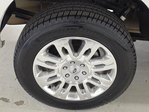 Used 2013 Ford F150 Platinum AWD/4WD image 44