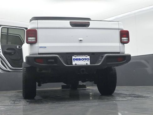 Used 2021 Jeep Gladiator Sport AWD/4WD image 71