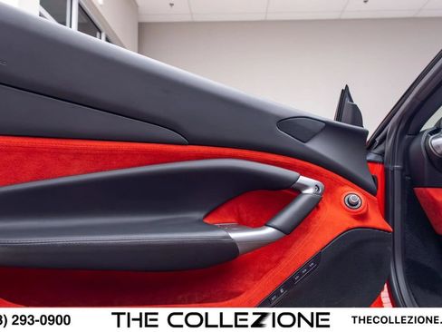 Used 2022 Ferrari F8 Tributo RWD image 49