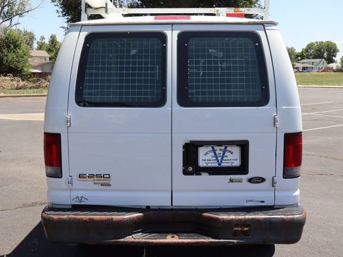 Used 2012 Ford E-250 and Econoline 250 w/ Commercial Cargo Van Pkg RWD image 6