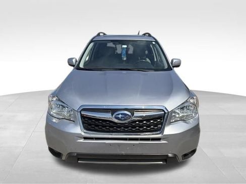 Used 2016 Subaru Forester 2.5i Limited AWD/4WD image 9