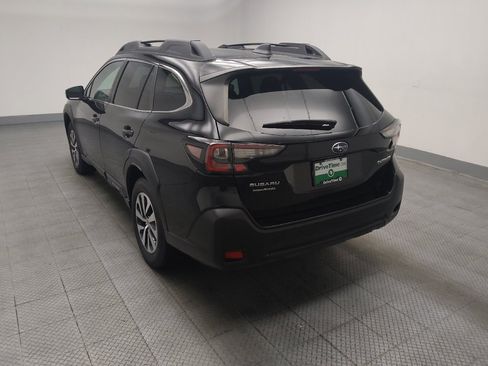 Used 2023 Subaru Outback Premium AWD/4WD image 5