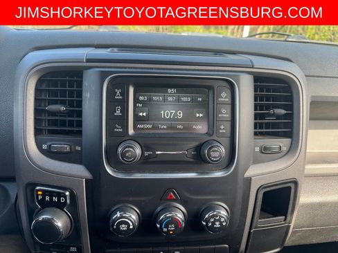 Used 2015 RAM 1500 Express AWD/4WD image 17