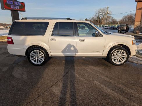 Used 2016 Ford Expedition EL Platinum image 10