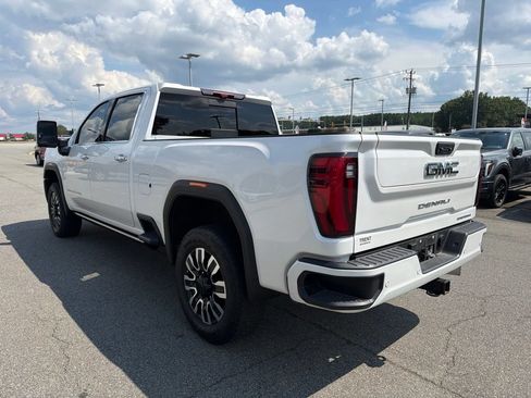 Used 2025 GMC Sierra 2500 Denali Ultimate AWD/4WD image 6
