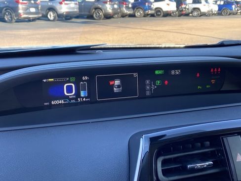 Used 2018 Toyota Prius Four image 21