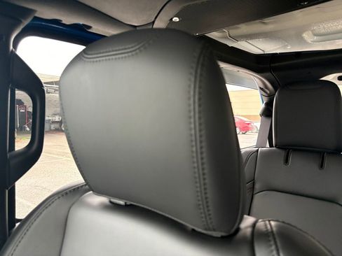 New 2026 Jeep Wrangler Unlimited Rubicon w/ Whitecap Package image 12