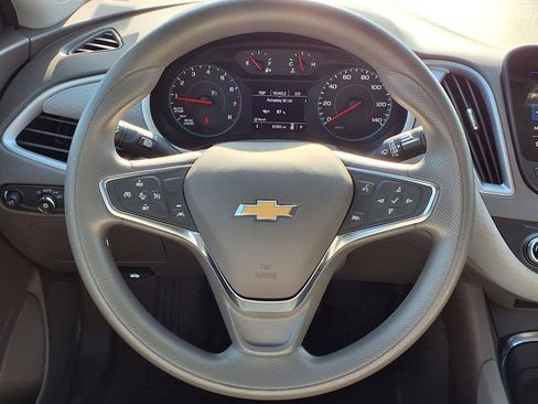 Used 2024 Chevrolet Malibu LT FWD image 20