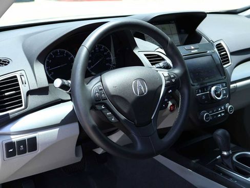 Certified 2017 Acura RDX FWD w/ Technology Package image 2