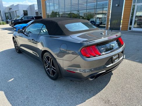 Used 2020 Ford Mustang Premium RWD image 9