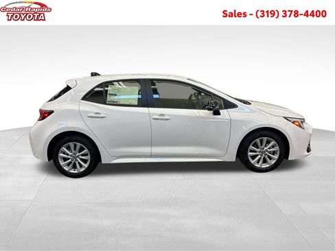 New 2026 Toyota Corolla SE image 6