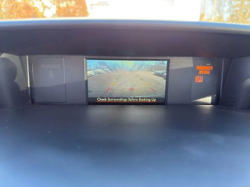 Used 2015 Subaru Forester 2.5i Premium w/ All-Weather Package image 29