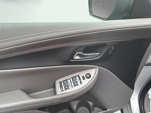 Used 2017 Chevrolet Impala LS FWD image 9