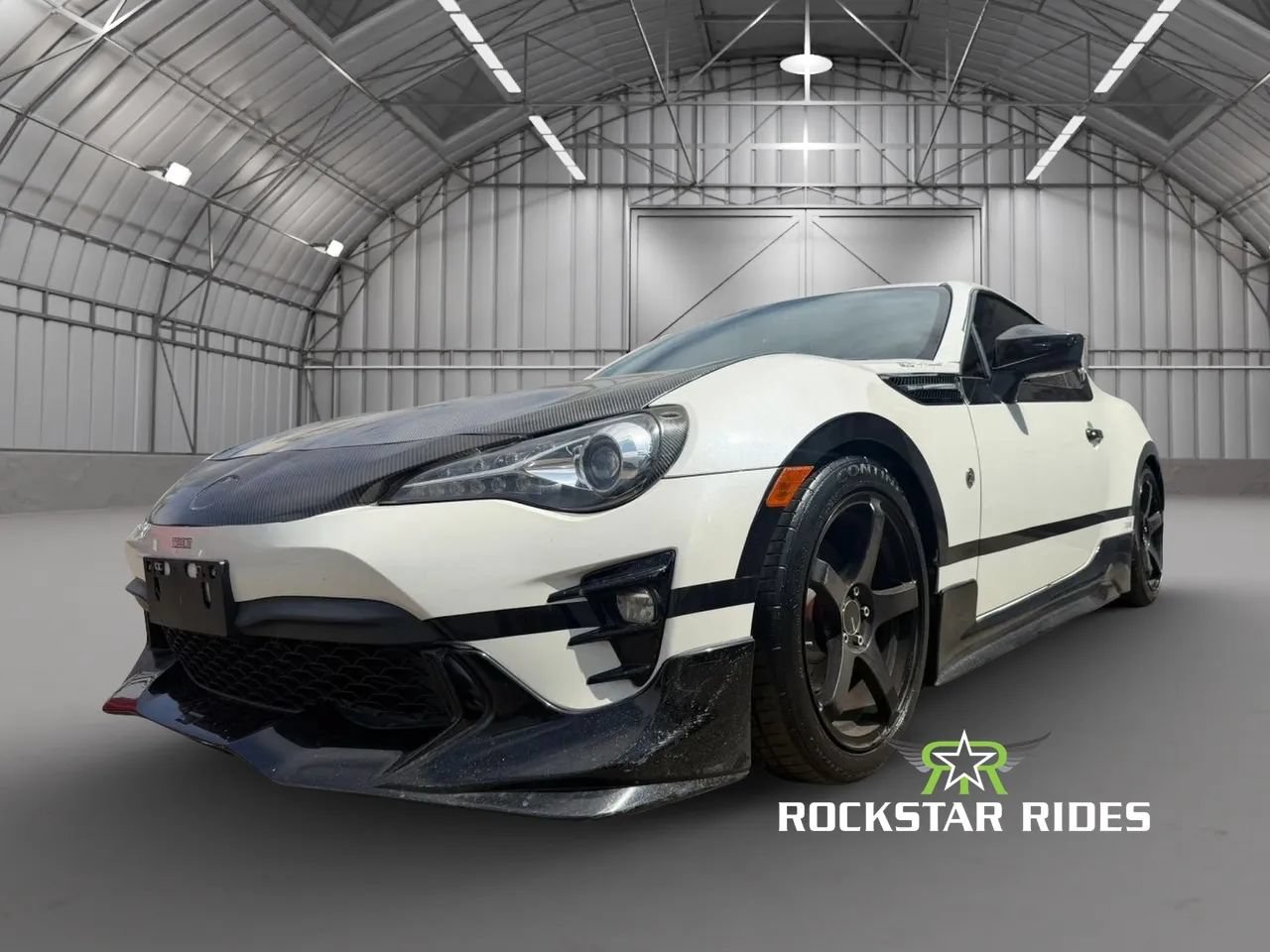 Used 2017 Toyota 86 RWD image 4