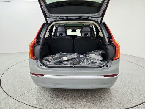 New 2026 Volvo XC90 T8 Plus w/ Protection Package AWD/4WD image 19