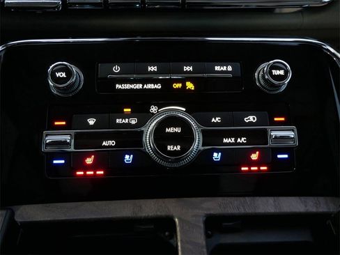 Used 2020 Lincoln Navigator Reserve w/ Luxury Package image 21