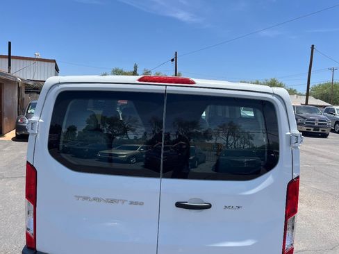 Used 2015 Ford Transit 350 XLT RWD image 37