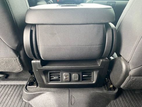 Used 2021 Chevrolet Silverado 1500 LT image 20