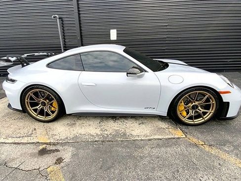 Used 2025 Porsche 911 GT3 image 11