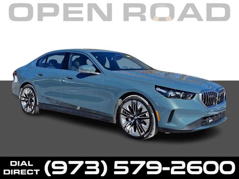 Used 2024 BMW 530i xDrive w/ Premium Package image 1