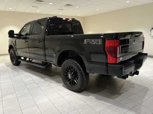 Used 2022 Ford F350 Lariat w/ Lariat Ultimate Package AWD/4WD image 3