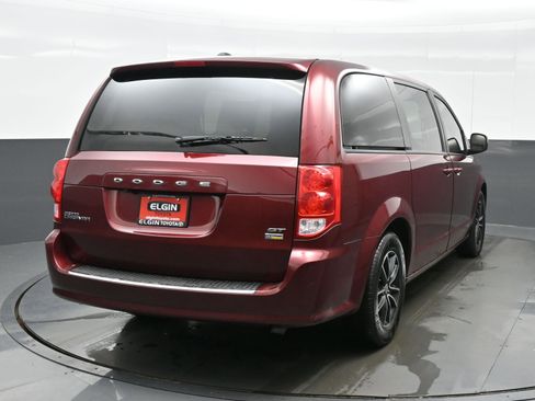 Used 2019 Dodge Grand Caravan GT image 5