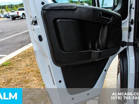 Used 2025 RAM ProMaster 2500 w/ Convenience Group FWD image 35