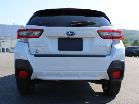 Used 2023 Subaru Crosstrek 2.0i Premium AWD/4WD image 9