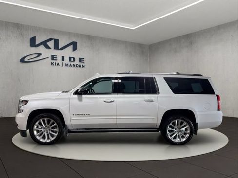 Used 2019 Chevrolet Suburban Premier w/ Premier Plus Edition AWD/4WD image 11