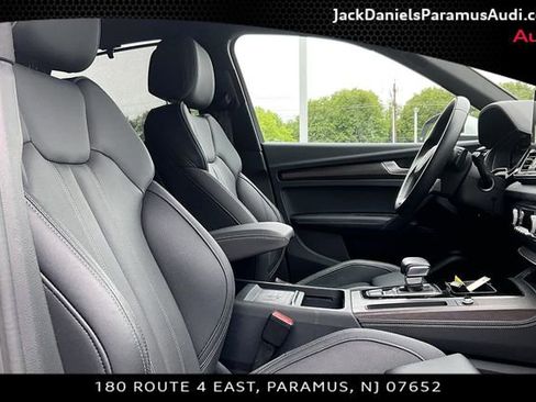 Used 2023 Audi Q5 2.0T Prestige w/ Prestige Package AWD/4WD image 7